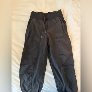 Lululemon Dance Studio Mid-Rise Jogger 7/8 Length